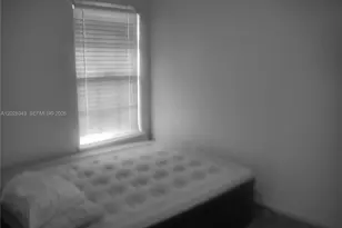 1641 Spring Oaks Ln, Jacksonville, FL 32221 - Photo 5