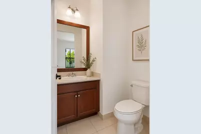 9717 W 34th Ln, Hialeah, FL 33018 - Photo 5