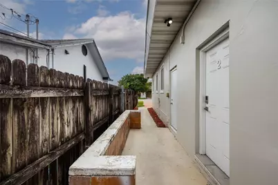 2204 McKinley St #2, Hollywood, FL 33020 - Photo 11