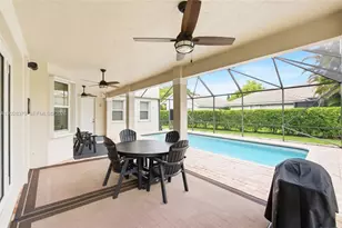 2608 Oakbrook Ct, Weston, FL 33332 - Photo 5