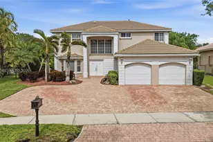 2608 Oakbrook Ct, Weston, FL 33332 - Photo 1
