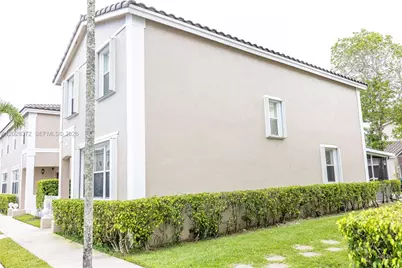 10560 NW 57th Ct, Coral Springs, FL 33076 - Photo 33