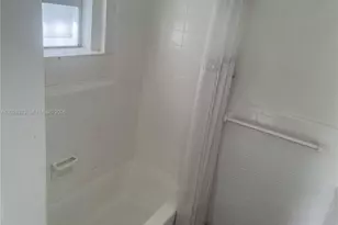 2118 N 19th Ave, Hollywood, FL 33020 - Photo 11