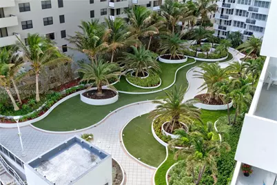 100 Lincoln Rd #602, Miami Beach, FL 33139 - Photo 23