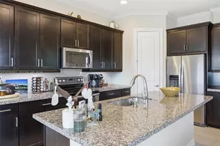 1507 SW 113th Ave, Pembroke Pines, FL 33025 - Photo 9