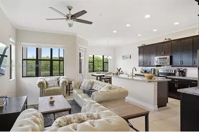 1507 SW 113th Ave, Pembroke Pines, FL 33025 - Photo 5