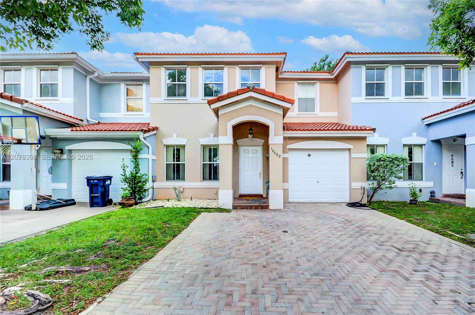 16600 SW 47th Terrace - 16600 SW 47th Terrace, Miami, FL 33185 Luxury Property | Jose Angel Pina