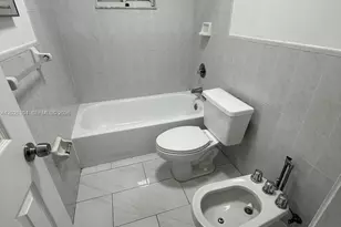 2212 W 74th St, Hialeah, FL 33016 - Photo 7