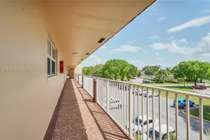 2811 N Pine Island Rd, Sunrise, FL 33322 - Photo 1