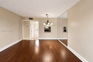 2811 N Pine Island Rd, Sunrise, FL 33322 - Photo 9