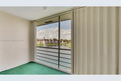 2811 N Pine Island Rd #302, Sunrise, FL 33322 - Photo 11