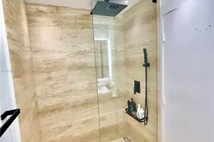 3340 NE 190th St, Aventura, FL 33180 - Photo 17