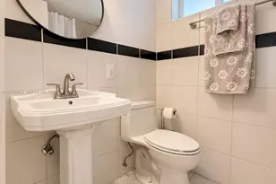 1400 Lincoln Rd, Miami Beach, FL 33139 - Photo 17