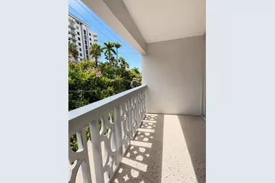 1400 Lincoln Rd #301, Miami Beach, FL 33139 - Photo 19