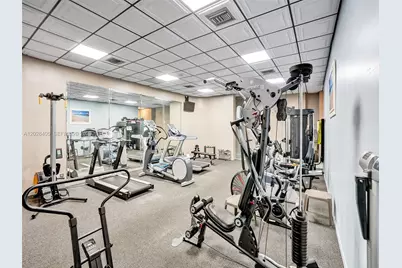 901 Colony Point Cir #501, Pembroke Pines, FL 33026 - Photo 33