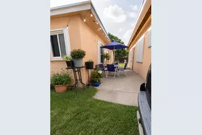520 SW 6th Ave #2, Homestead, FL 33030 - Photo 1