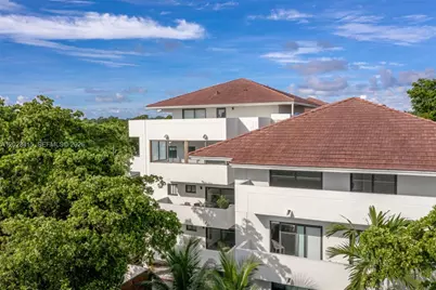 800 S Dixie Hwy 208 Hwy #208, Coral Gables, FL 33146 - Photo 1