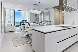 1000 Brickell Plaza, Miami, FL 33131 - Photo 5