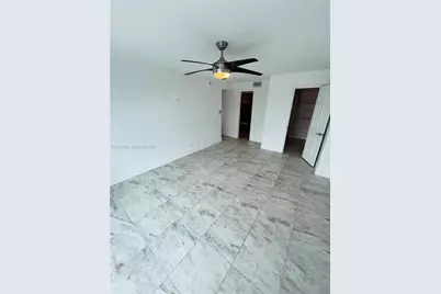 2655 Collins Ave #602, Miami Beach, FL 33140 - Photo 7