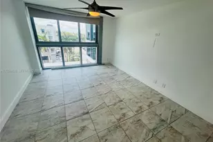 2655 Collins Ave, Miami Beach, FL 33140 - Photo 11