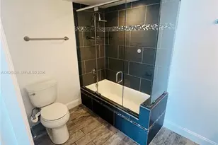 2655 Collins Ave, Miami Beach, FL 33140 - Photo 13