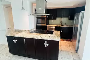 2655 Collins Ave, Miami Beach, FL 33140 - Photo 3