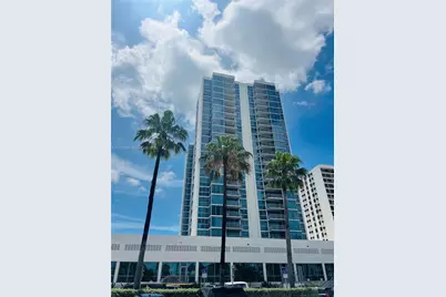 2655 Collins Ave #602, Miami Beach, FL 33140 - Photo 21