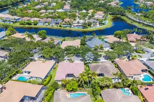 3852 Oak Ridge Cir, Weston, FL 33331 - Photo 49
