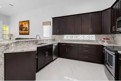 3852 Oak Ridge Cir, Weston, FL 33331 - Photo 7