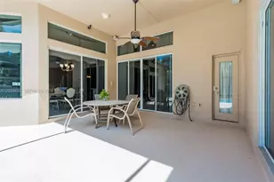 3852 Oak Ridge Cir, Weston, FL 33331 - Photo 37