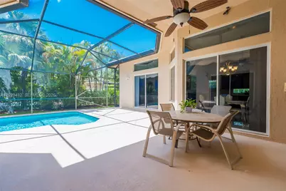 3852 Oak Ridge Cir, Weston, FL 33331 - Photo 35