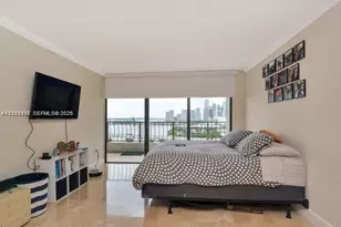 555 NE 15th St, Miami, FL 33132 - Photo 11