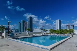 555 NE 15th St, Miami, FL 33132 - Photo 23