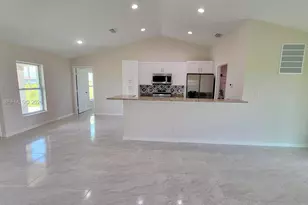 9019 E Crow Cir, Labelle, FL 33935 - Photo 23
