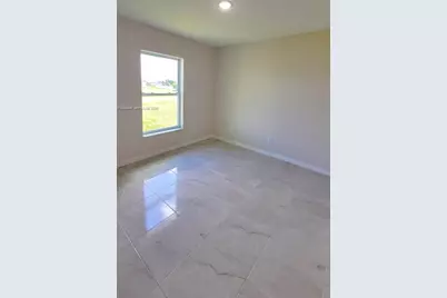 9019 E Crow Cir, Labelle, FL 33935 - Photo 21