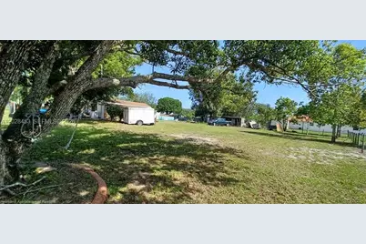 509 S Florida Ave, Avon Park, FL 33825 - Photo 21