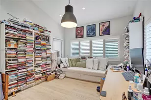 1223 NE 102nd St, Miami Shores, FL 33138 - Photo 25