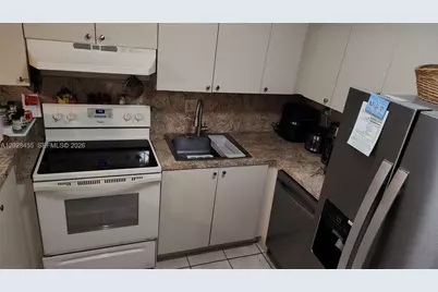9000 SW 24th St #21C, Miami, FL 33165 - Photo 7
