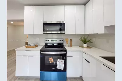 212 NW 28th Way, Fort Lauderdale, FL 33311 - Photo 11