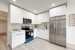 212 NW 28th Way, Fort Lauderdale, FL 33311 - Photo 9
