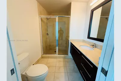 1900 N Bayshore Dr #2415, Miami, FL 33132 - Photo 21