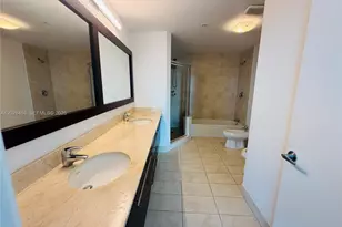 1900 N Bayshore Dr, Miami, FL 33132 - Photo 17