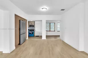 1365 NE 130th St, North Miami, FL 33161 - Photo 31