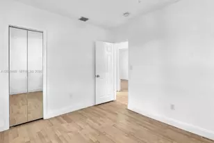 1365 NE 130th St, North Miami, FL 33161 - Photo 15