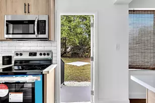 1365 NE 130th St, North Miami, FL 33161 - Photo 55