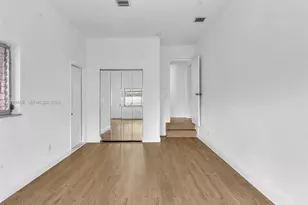 1365 NE 130th St, North Miami, FL 33161 - Photo 27