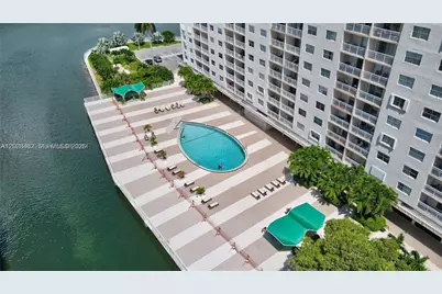 400 Kings Point Dr #104, Sunny Isles Beach, FL 33160 - Photo 9