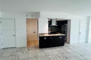 2655 Collins Ave, Miami Beach, FL 33140 - Photo 3