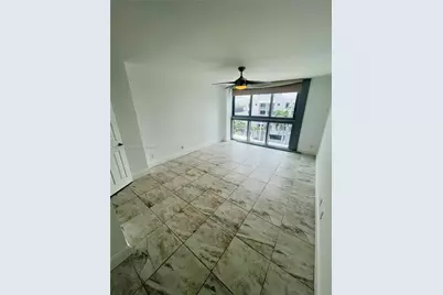2655 Collins Ave #602, Miami Beach, FL 33140 - Photo 17