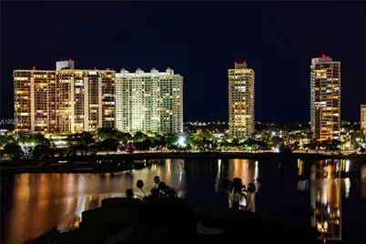 20355 NE 34th Ct #1423, Aventura, FL 33180 - Photo 9
